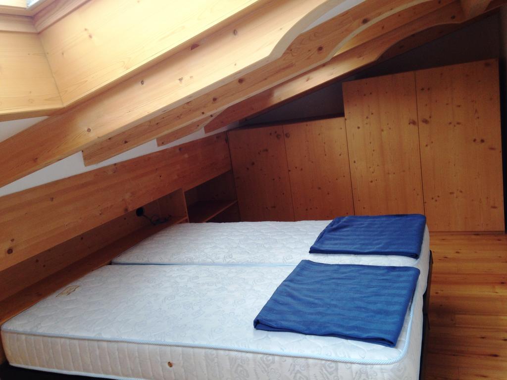 Appartamento Buffaure Pozza di Fassa Kamer foto